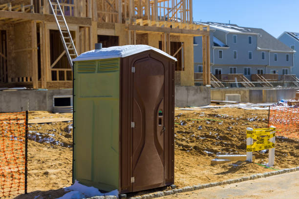 Types of Portable Toilets We Offer in Ashland, AL